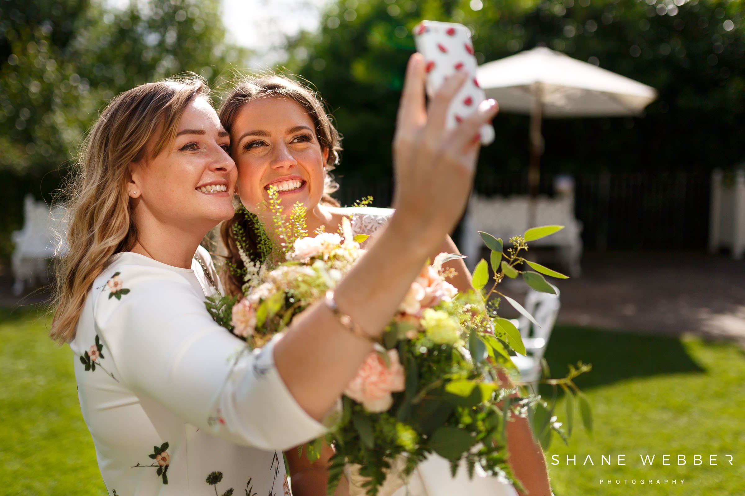 wedding selfie