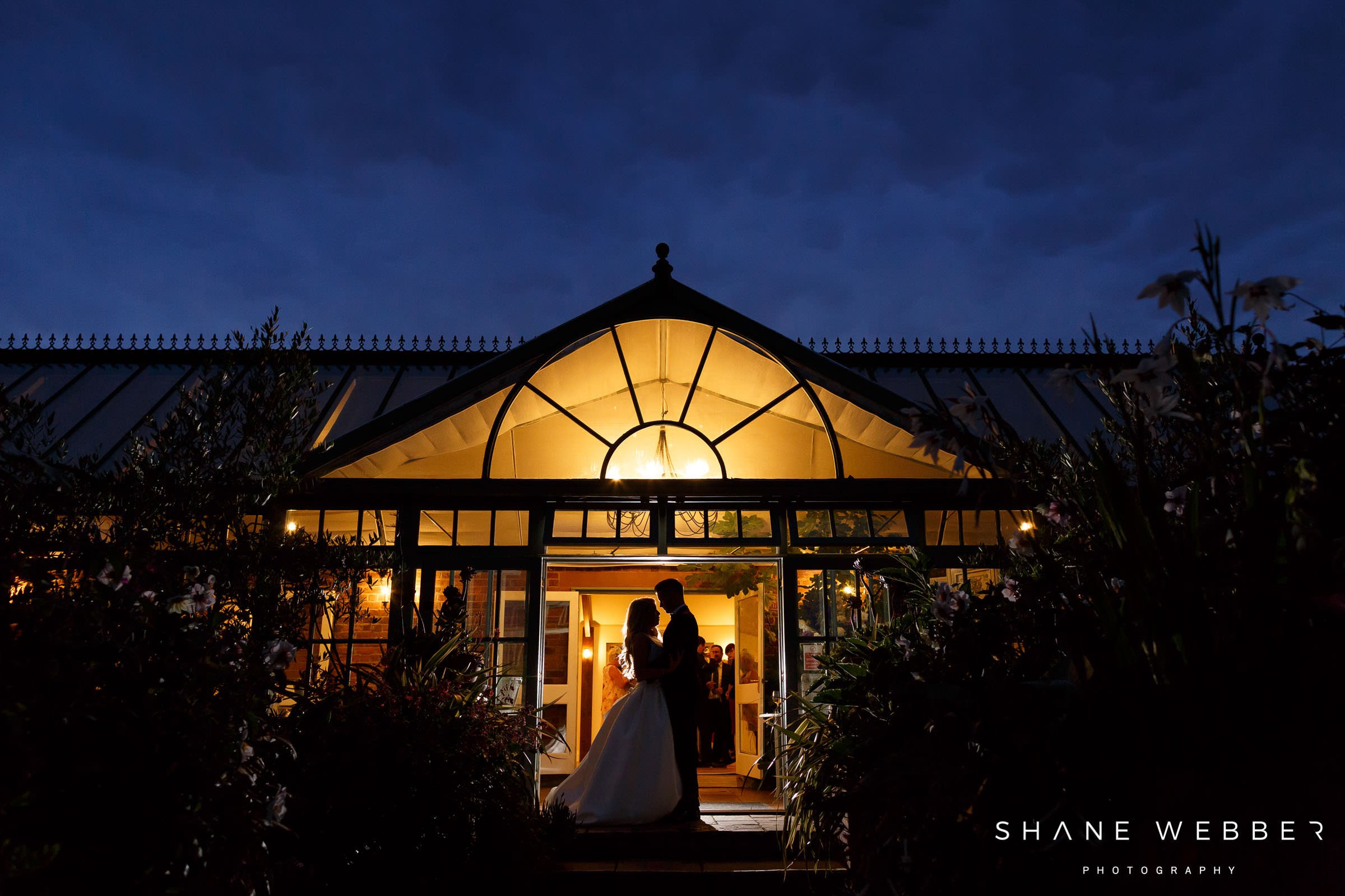 abbeywood estate night time wedding photo