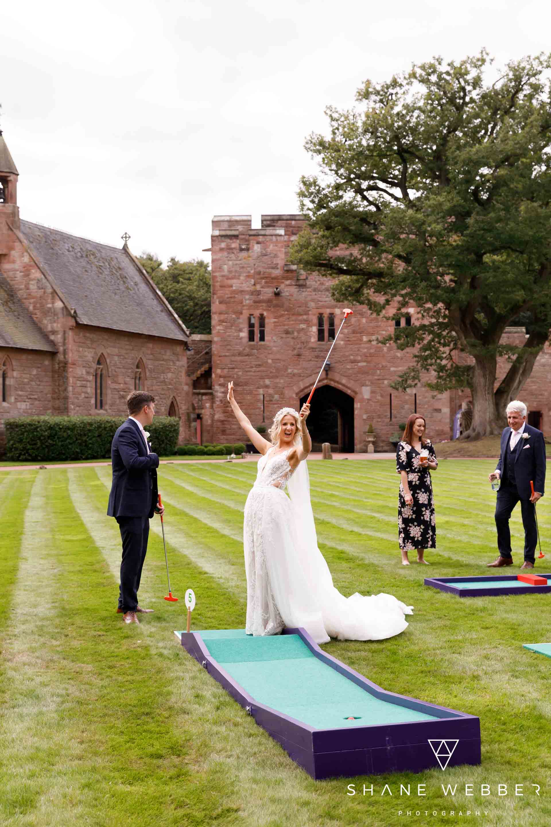 Wedding mini golf